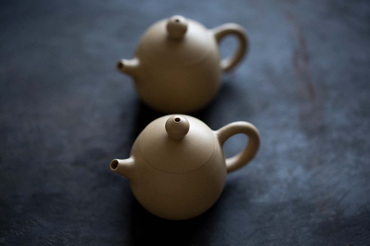 jianshui zitao mini dragon egg teapot white 10 19 3 | BITTERLEAF TEAS