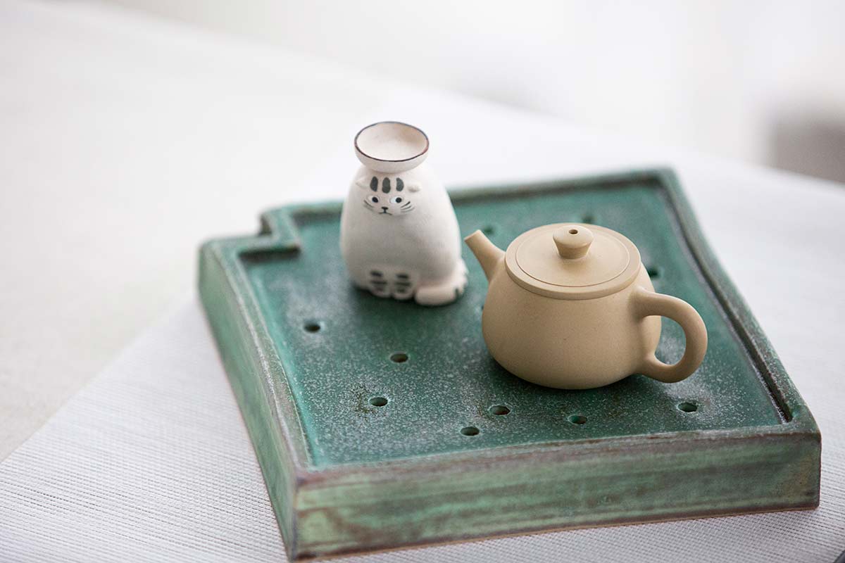 jianshui zitao mini shipiao teapot white 10 19 10 | BITTERLEAF TEAS