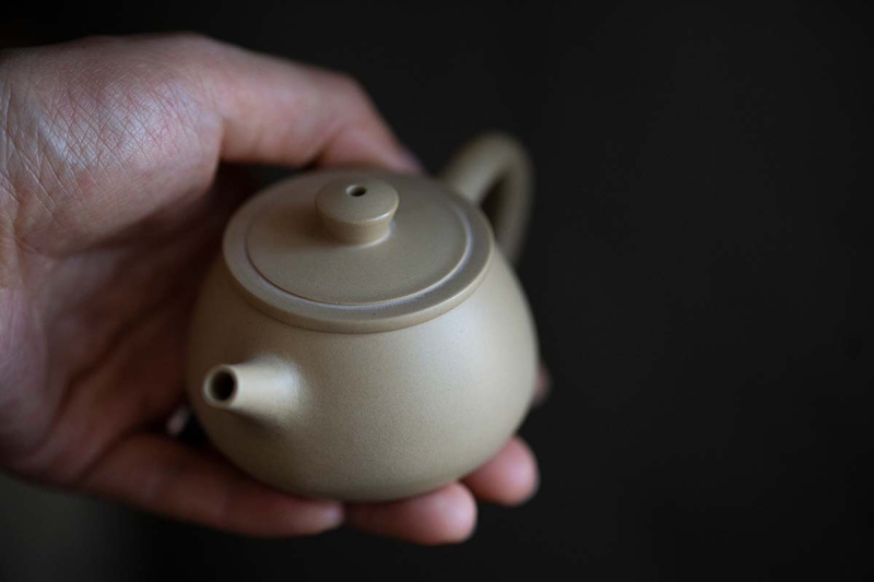 jianshui zitao mini shipiao teapot white 10 19 2 | BITTERLEAF TEAS