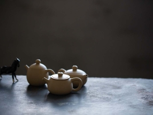 jianshui zitao mini shipiao teapot white 10 19 3 | BITTERLEAF TEAS