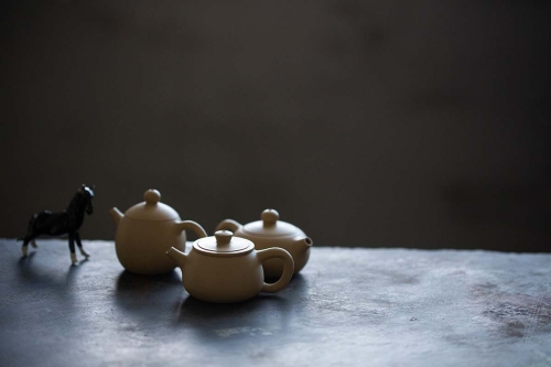 jianshui zitao mini shipiao teapot white 10 19 3 | BITTERLEAF TEAS