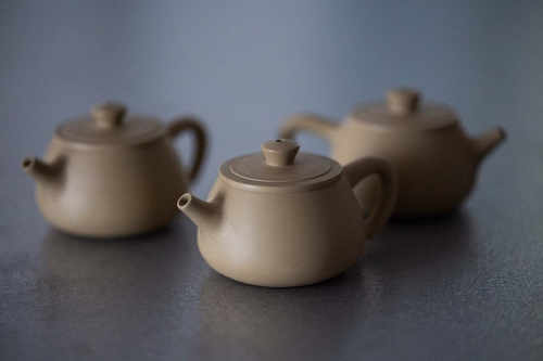 jianshui zitao mini shipiao teapot white 10 19 5 | BITTERLEAF TEAS