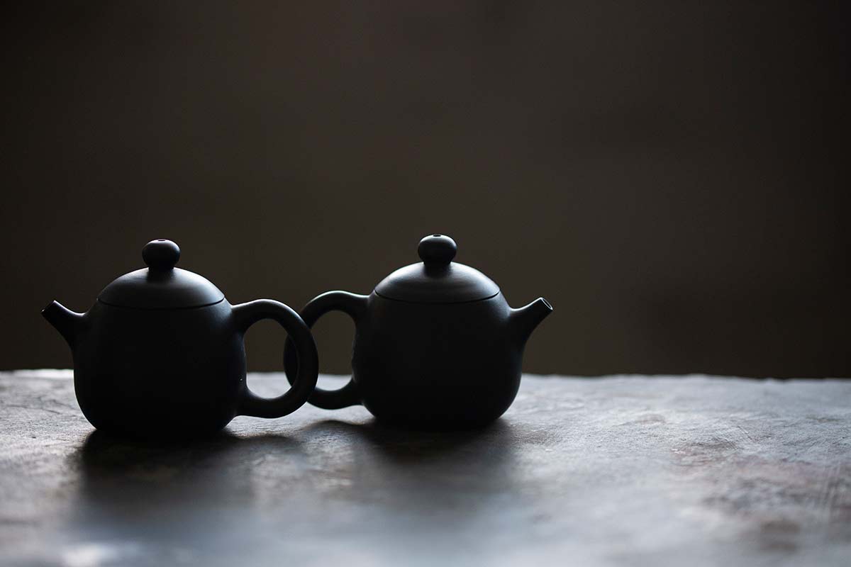 jianshui zitao mini dragon egg teapot black 10 19 4 | BITTERLEAF TEAS