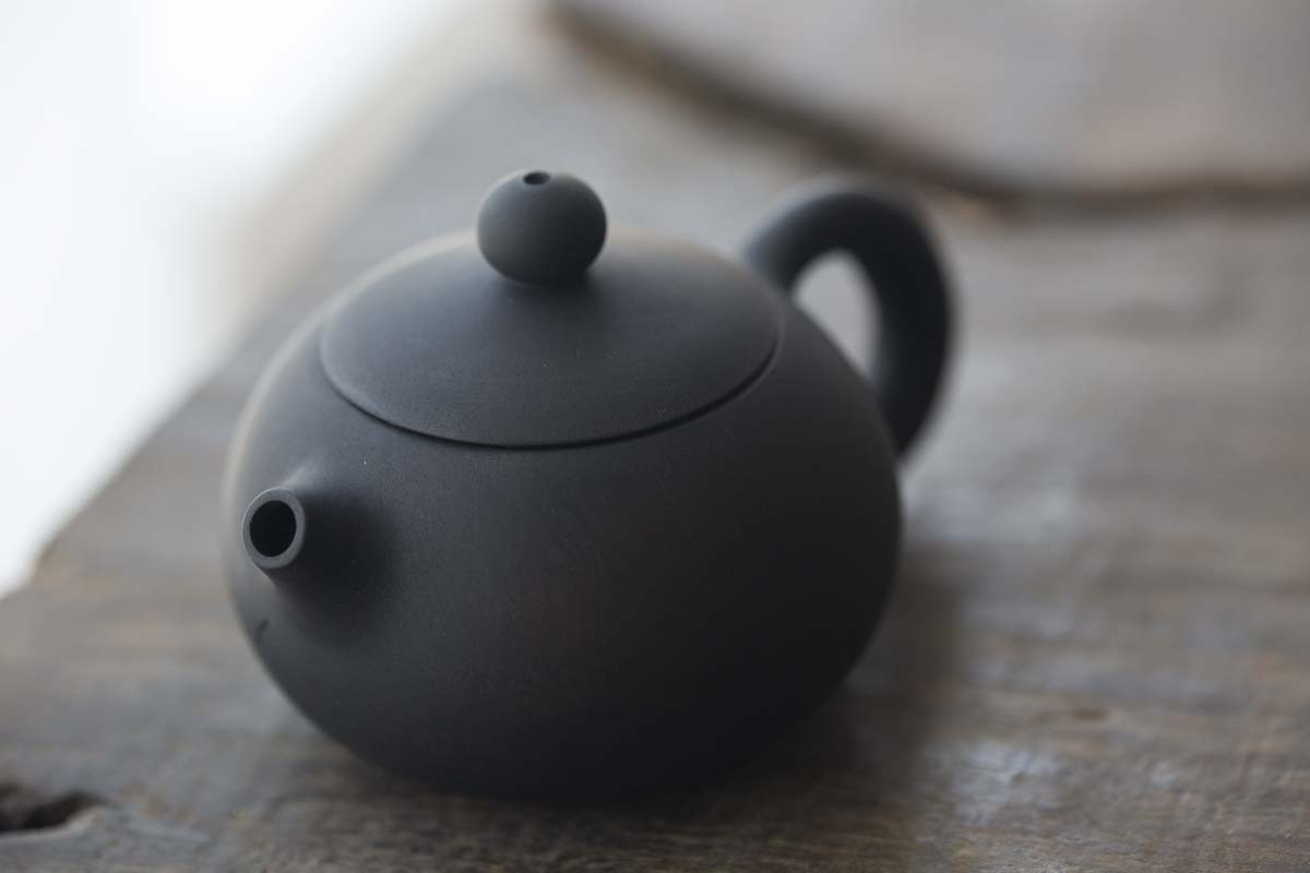 jianshui zitao xishi teapot black matte 3 | BITTERLEAF TEAS