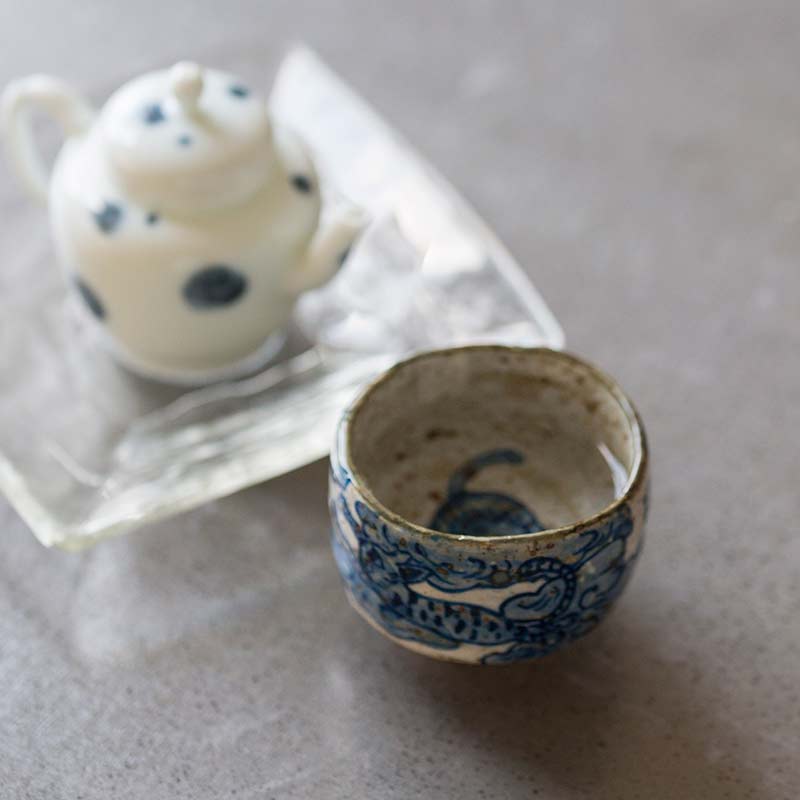 qinghua cat teacup 18 | BITTERLEAF TEAS