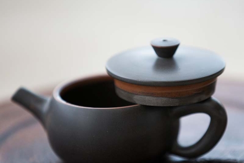 Fast Draw Jianshui Zitao Teapot - Image 6