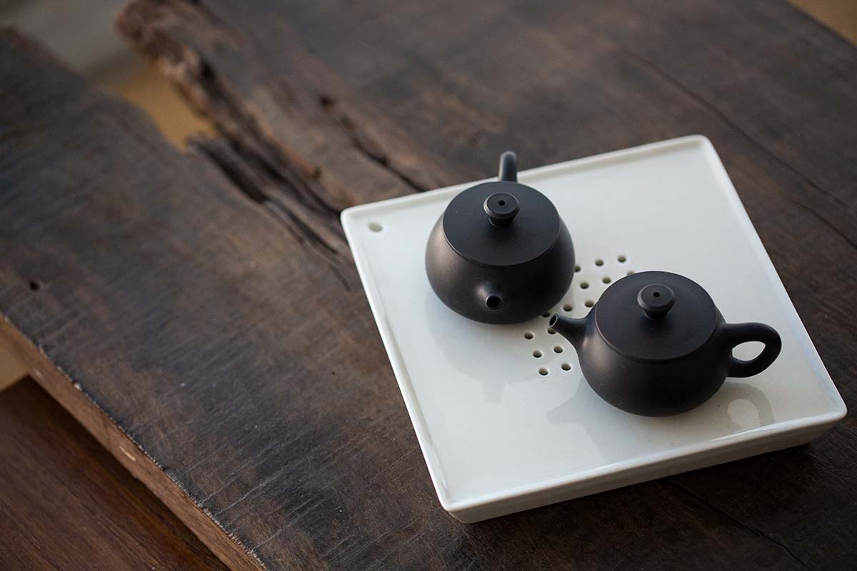 jianshui zitao teapot journeyman black 8 | BITTERLEAF TEAS