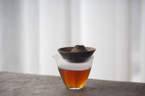 In the Mood for Tea 2021 Bangdong Black Tea Stuffed Xinhui Mandarin - Image 5