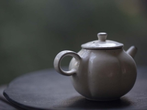 white night pumpkin teapot 6 | BITTERLEAF TEAS
