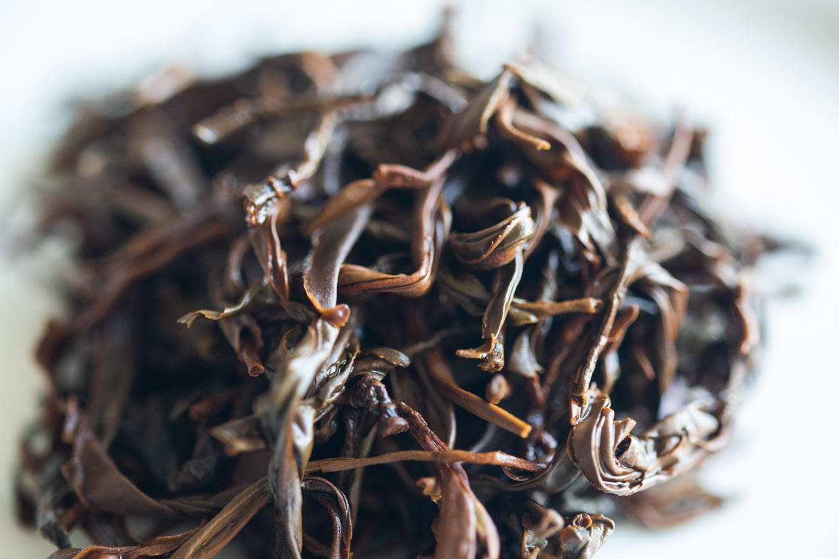 chocolate flower peach daxueshan black tea 6 | BITTERLEAF TEAS