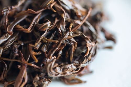 chocolate flower peach daxueshan black tea 7 | BITTERLEAF TEAS