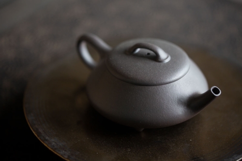 3 legged yunpiao tiangqingni yixing teapot 5 | BITTERLEAF TEAS