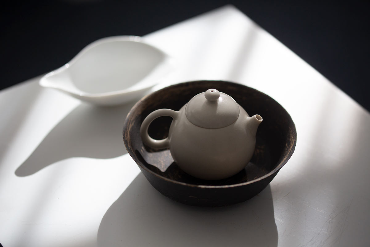 lucid longdan teapot 1 | BITTERLEAF TEAS