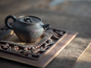 ironheart teapot IV 12 | BITTERLEAF TEAS