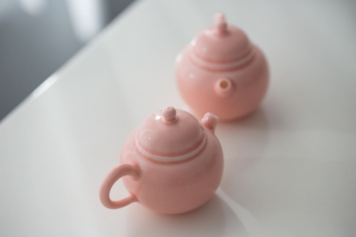 lucid blush teapot 8 | BITTERLEAF TEAS