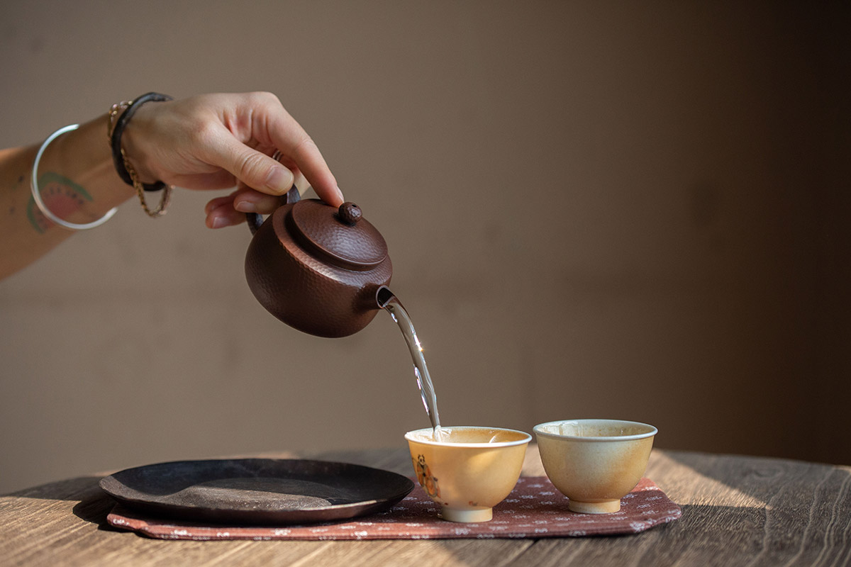 dimpled jianshui zitao teapot 11 | BITTERLEAF TEAS