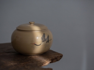grace white jianshui zitao tea jar 1 | BITTERLEAF TEAS