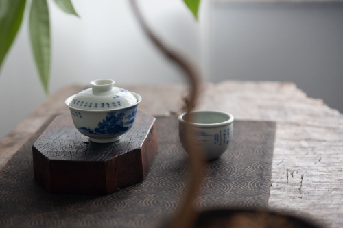 imperial blue teacup shanshui 2 | BITTERLEAF TEAS