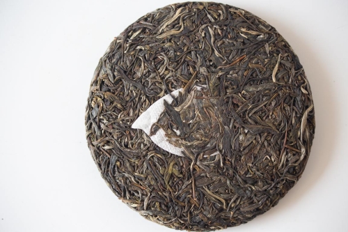 plum beauty 2023 mengsong raw puer 10 | BITTERLEAF TEAS