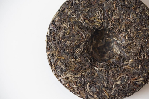 plum beauty 2023 mengsong raw puer 9 | BITTERLEAF TEAS