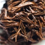 red rabbit 2023 yiwu shaihong black tea 9 | BITTERLEAF TEAS