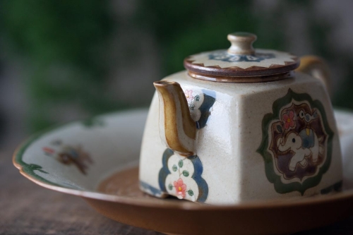 friends of the forest square teapot 11 | BITTERLEAF TEAS