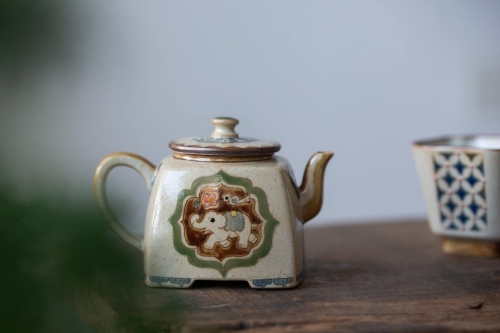 friends of the forest square teapot 5 | BITTERLEAF TEAS