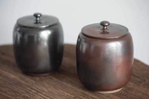 black pearl wood fired jianshui zitao tea jar 14 | BITTERLEAF TEAS