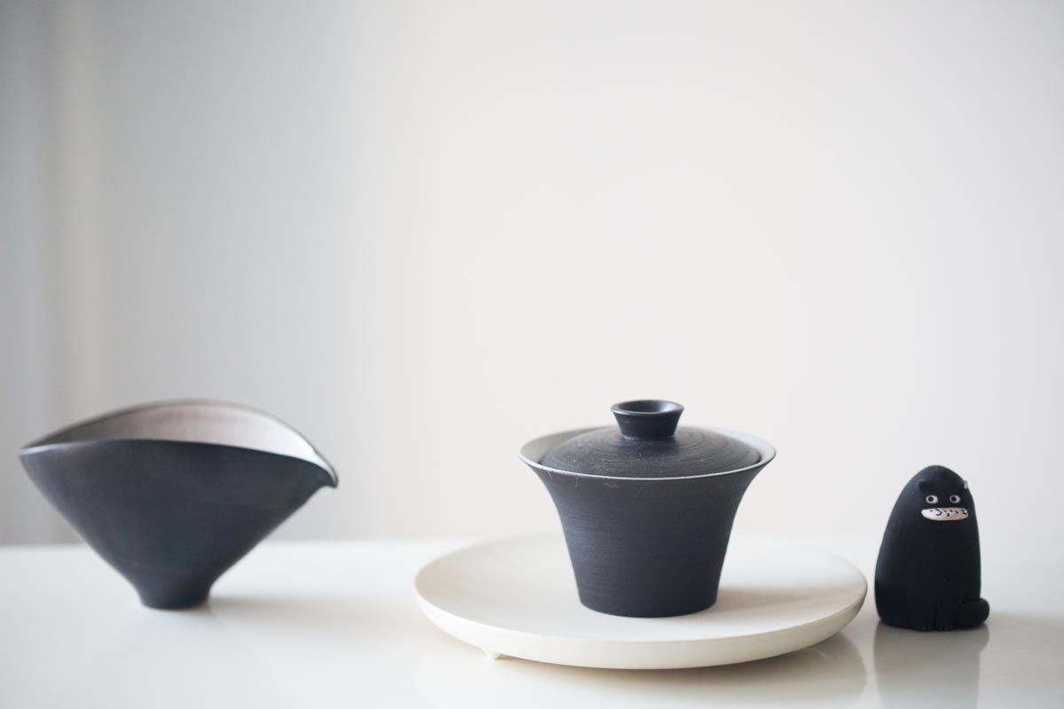 black sand gaiwan 1 | BITTERLEAF TEAS