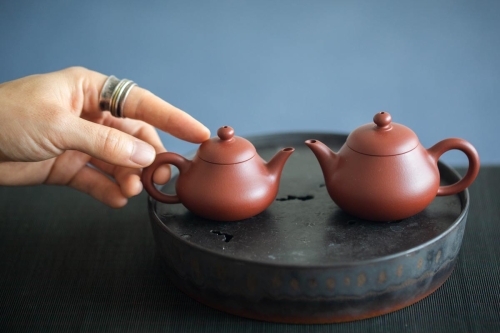 chaozhou clay mini pear teapot 7 23 4 | BITTERLEAF TEAS