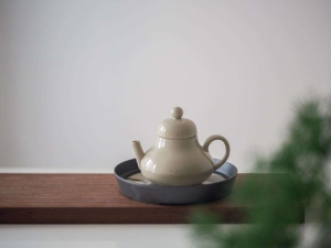 fundamental siting teapot 1 | BITTERLEAF TEAS