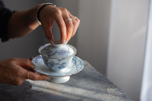 zephyr silver bound 3 friends tea tray 12 | BITTERLEAF TEAS