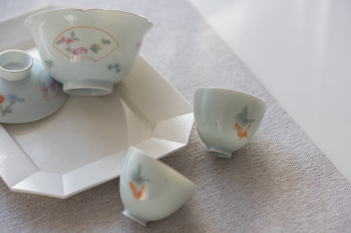 zephyr teacup butterfly 4 | BITTERLEAF TEAS