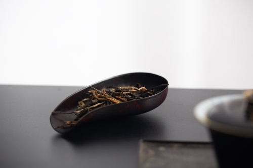 Golden Leaf Chaze Tea Scoop - Image 9