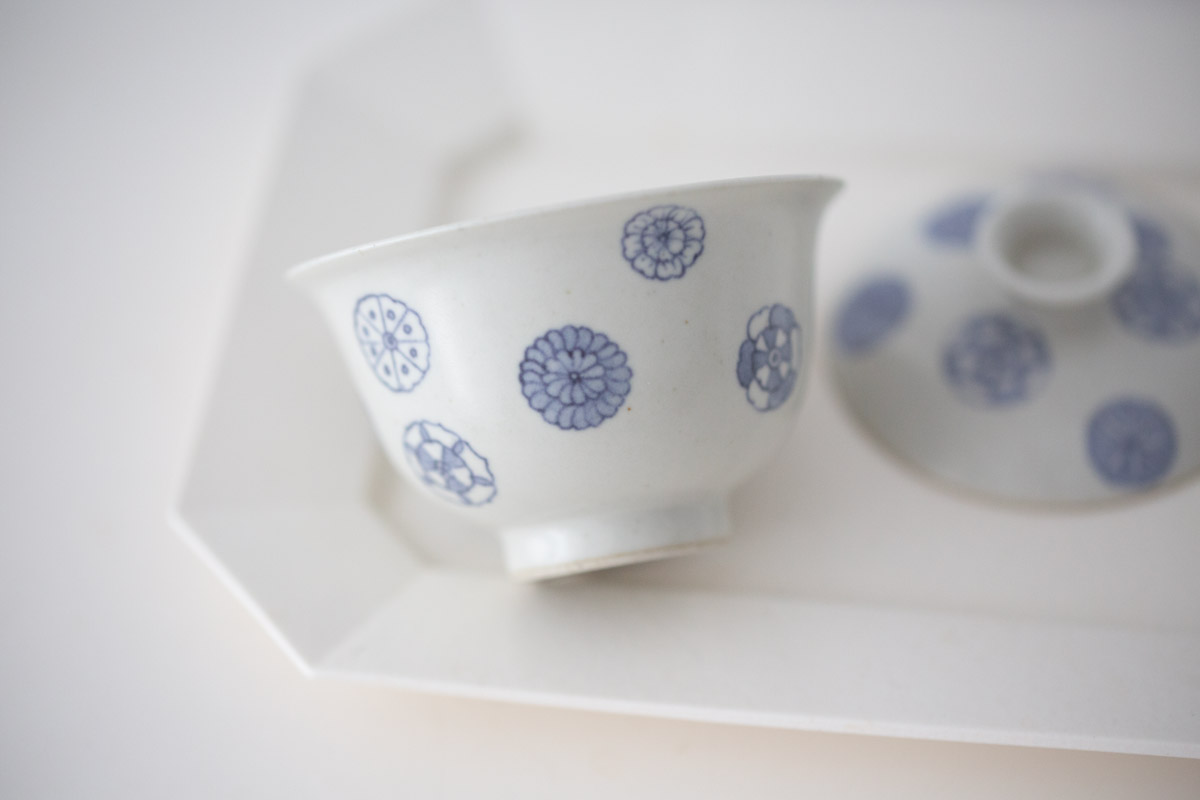 azure gaiwan piqiu 8 | BITTERLEAF TEAS