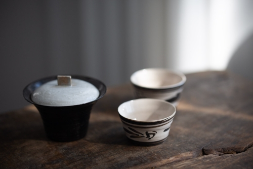 Cizhou Impression Teacup II - Image 10