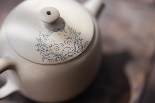 natural habitat jianshui zitao teapot dragon 6 | BITTERLEAF TEAS