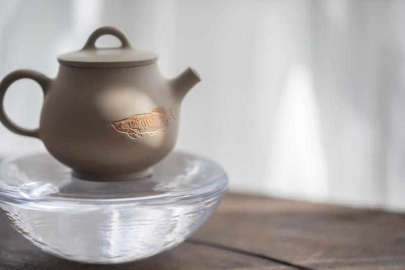 natural habitat jianshui zitao teapot fish 2 | BITTERLEAF TEAS