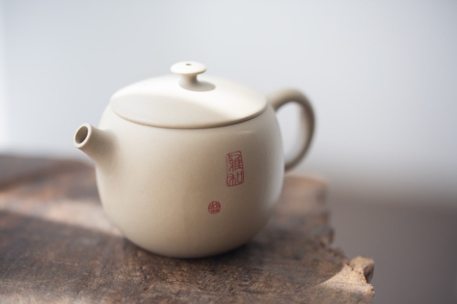 natural habitat jianshui zitao teapot lion 4 | BITTERLEAF TEAS