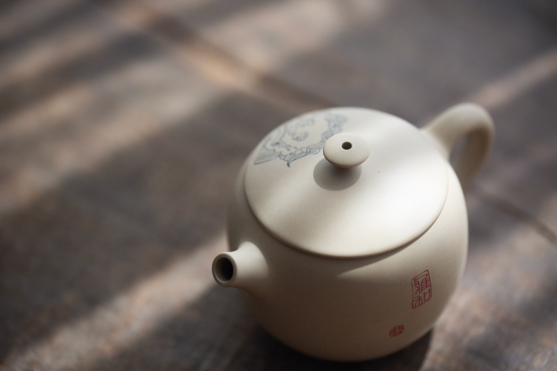 natural habitat jianshui zitao teapot lion 5 | BITTERLEAF TEAS