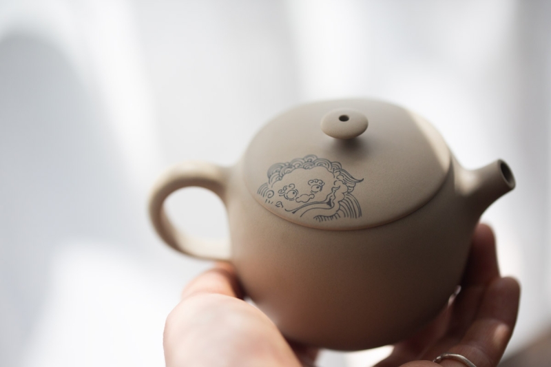 natural habitat jianshui zitao teapot lion 8 | BITTERLEAF TEAS