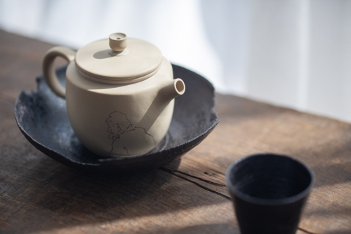 natural habitat jianshui zitao teapot magnolia master 1 | BITTERLEAF TEAS