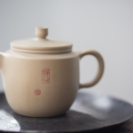 natural habitat jianshui zitao teapot magnolia master 8 | BITTERLEAF TEAS