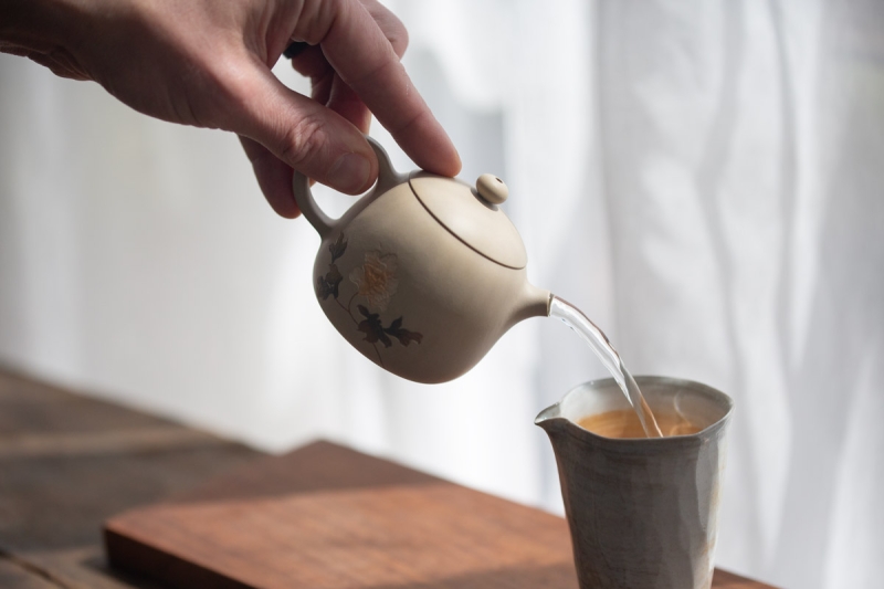 natural habitat jianshui zitao teapot magnolia white peony 10 | BITTERLEAF TEAS