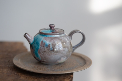 Chameleon Soda Ash Wood Fired Teapot III - Image 7