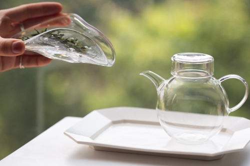 Globe Glass Teapot - Image 3