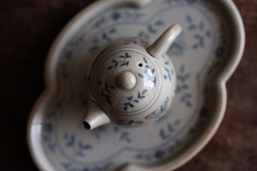 qinghua revival longdan teapot 4 | BITTERLEAF TEAS