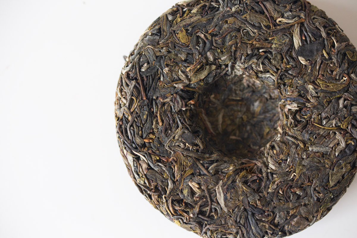 wanderlust 2024 spring daheishan yibang raw puer tea 5 6 | BITTERLEAF TEAS