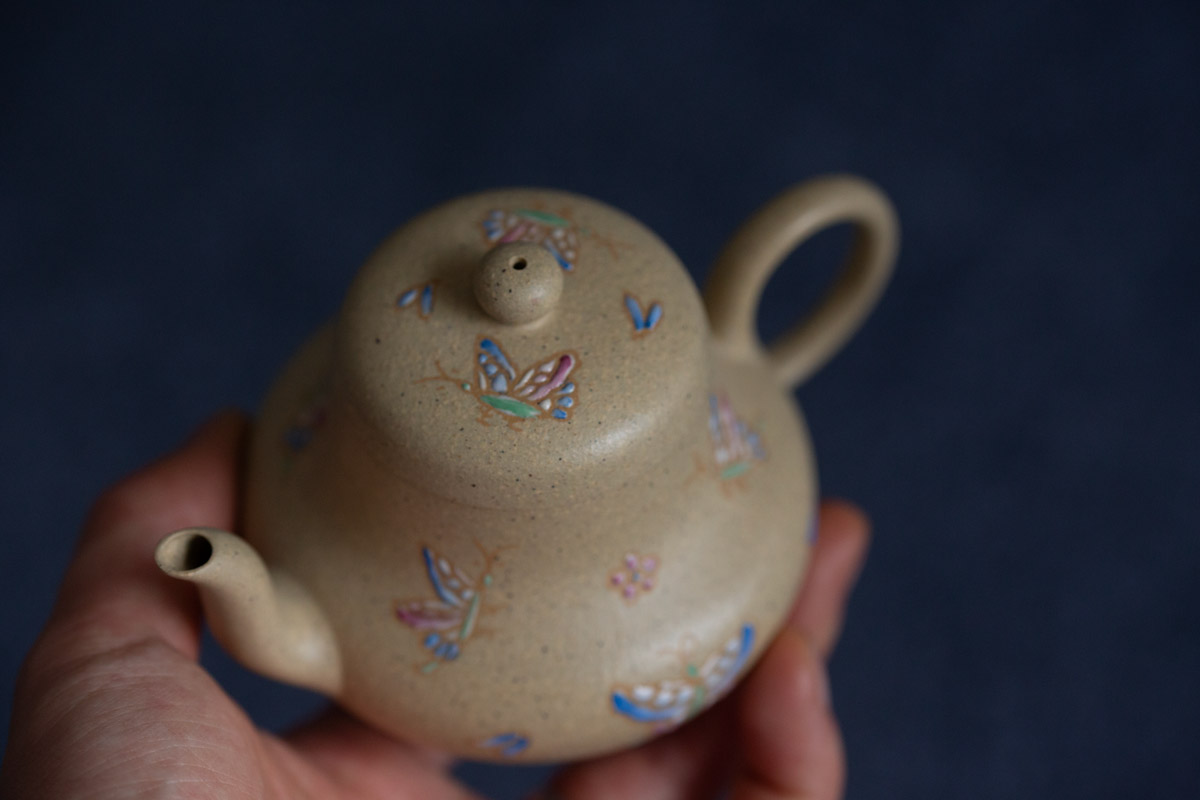 butterfly siting benshan lvni yixing zisha teapot 2 | BITTERLEAF TEAS