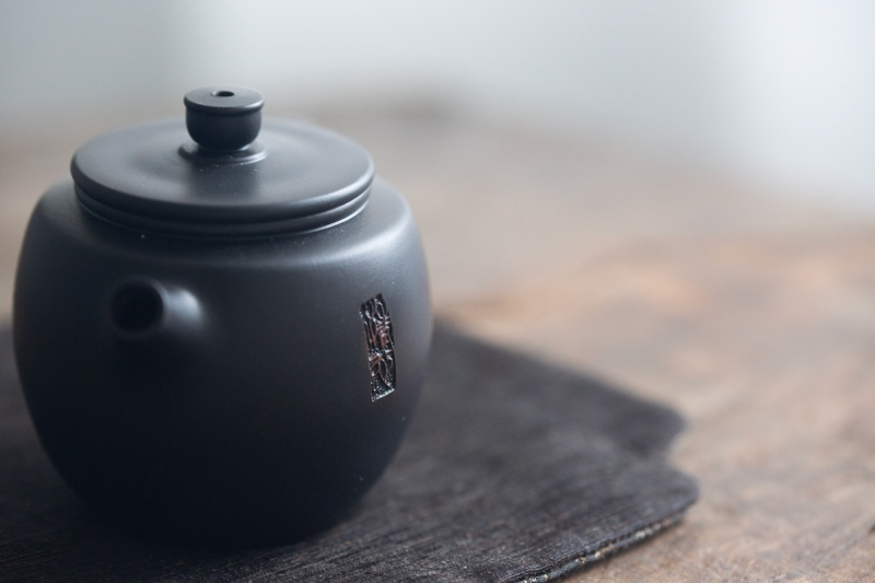 natural habitat jianshui zitao teapot magnolia 4 4 | BITTERLEAF TEAS